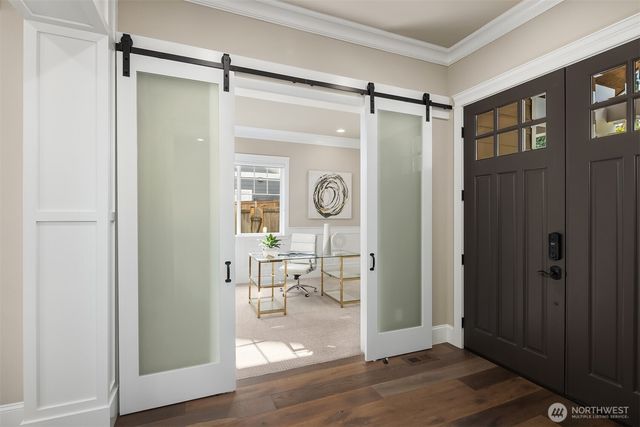 2832 109th Avenue SE, Bellevue, WA 98004