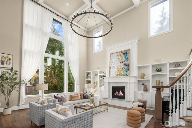 2832 109th Avenue SE, Bellevue, WA 98004