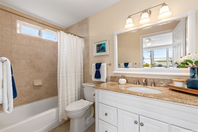 1494 Kina Street, Kailua, HI 96734