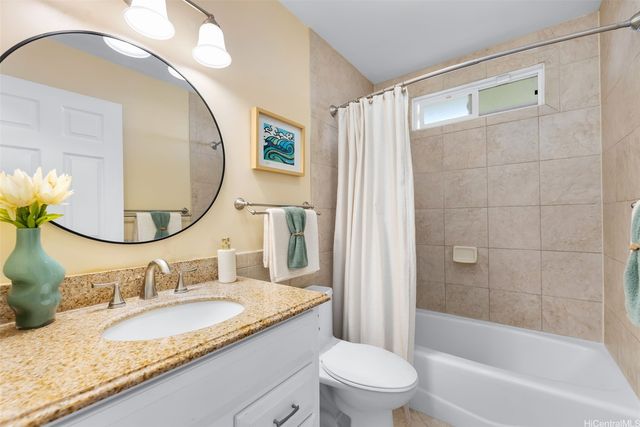 1494 Kina Street, Kailua, HI 96734