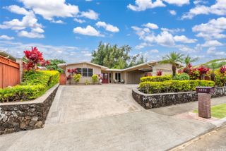 1494 Kina Street, Kailua, HI 96734
