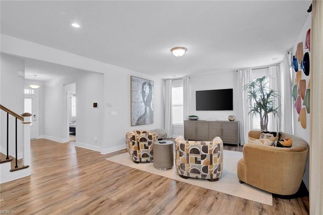 1124 Erin DR, Suffolk, VA 23435