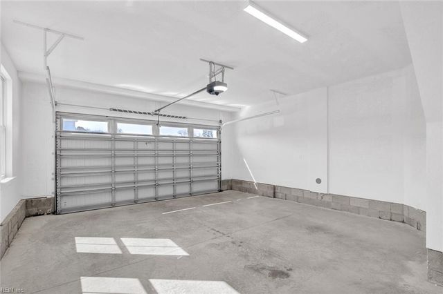 1124 Erin DR, Suffolk, VA 23435