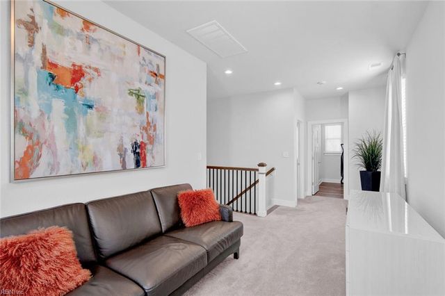 1124 Erin DR, Suffolk, VA 23435