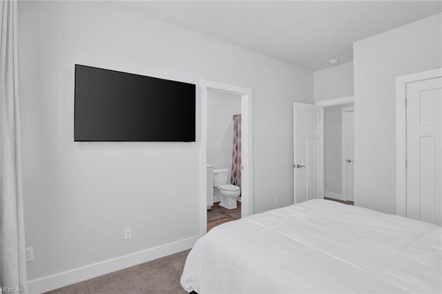 1124 Erin DR, Suffolk, VA 23435