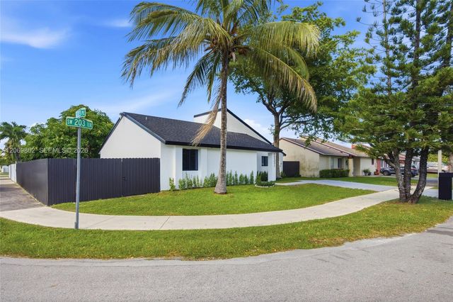 12331 SW 203rd Terrace, Miami, FL 33177