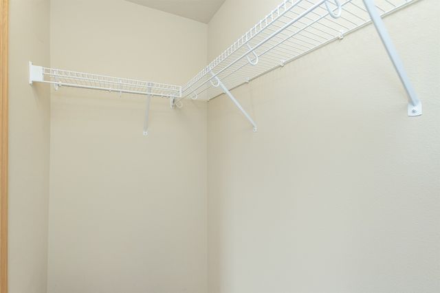 2150 NE 18th Street 112, Grimes, IA 50111