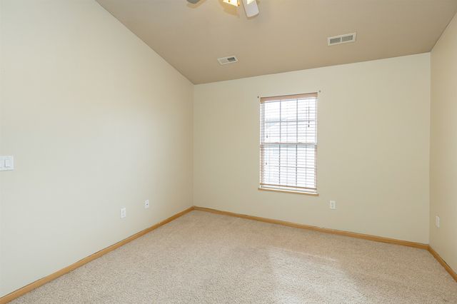 2150 NE 18th Street 112, Grimes, IA 50111