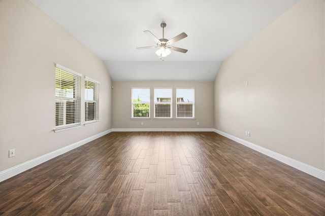 842 Mildren Lane, Fate, TX 75087