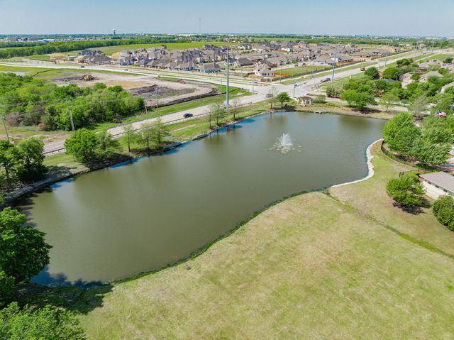 842 Mildren Lane, Fate, TX 75087