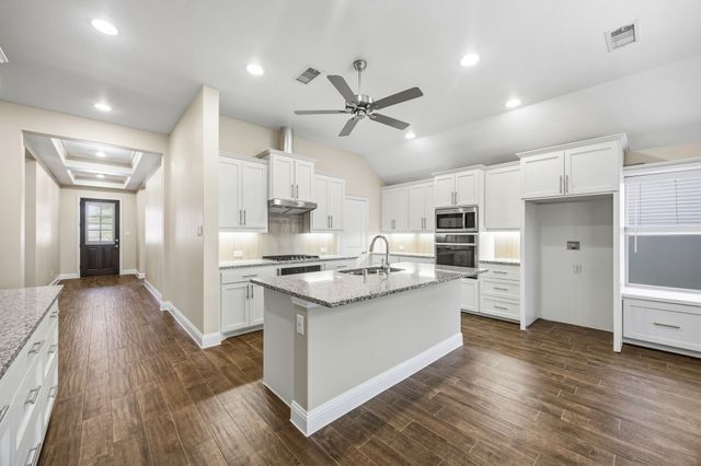 842 Mildren Lane, Fate, TX 75087