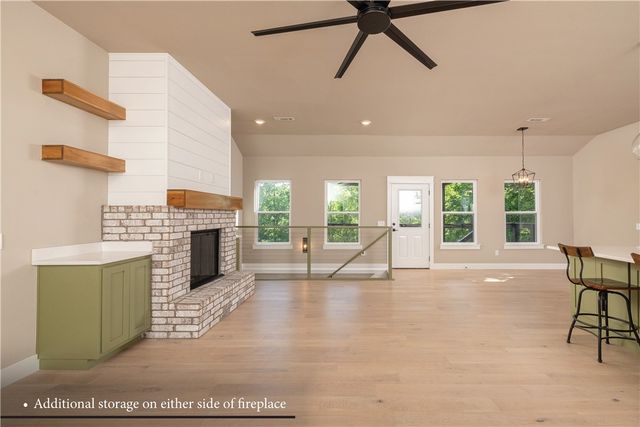 4 Goring Circle, Bella Vista, AR 72714