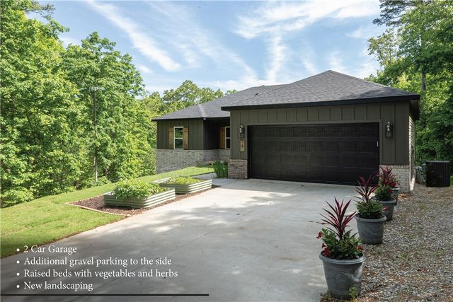 4 Goring Circle, Bella Vista, AR 72714
