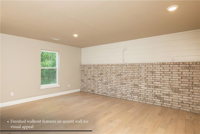 4 Goring Circle, Bella Vista, AR 72714