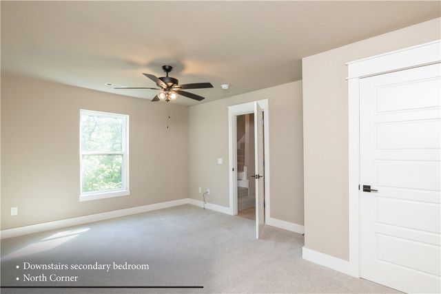 4 Goring Circle, Bella Vista, AR 72714