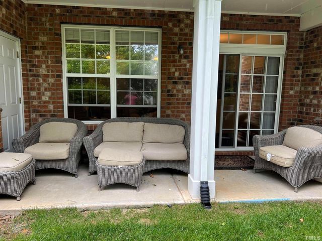 124 Longchamp Lane, Cary, NC 27519