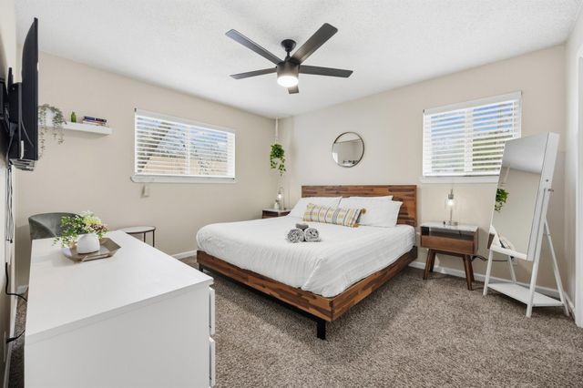 11301 Oakwood DR A, Austin, TX 78753