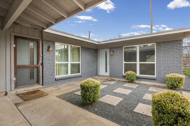 11301 Oakwood DR A, Austin, TX 78753