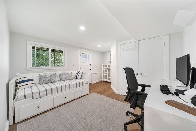 19 Marked Tree, Needham, MA 02492