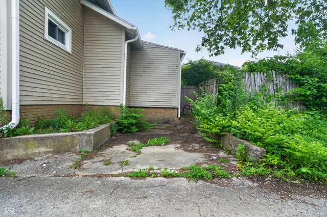 815 E 40th Street, Indianapolis, IN 46205