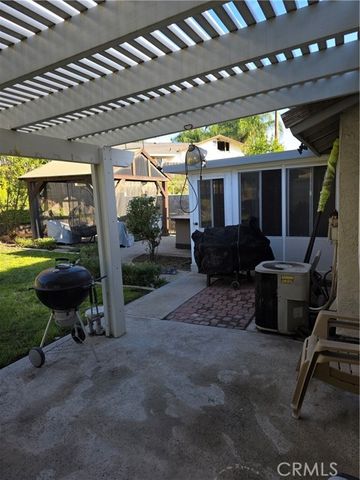 11268 Green Glen Street, Moreno Valley, CA 92557