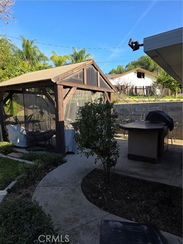 11268 Green Glen Street, Moreno Valley, CA 92557