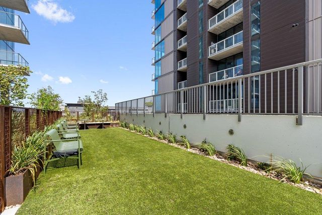 44 East Ave 2807, Austin, TX 78701