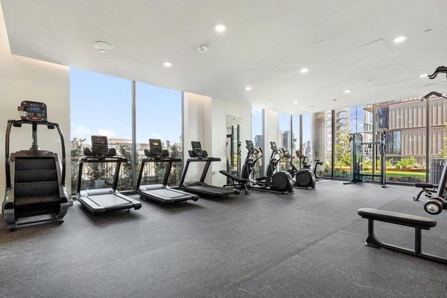 44 East Ave 2807, Austin, TX 78701