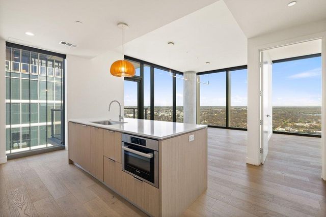 44 East Ave 2807, Austin, TX 78701