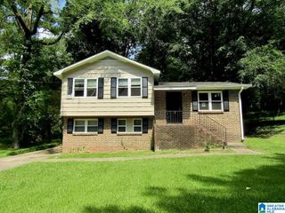 1735 6TH STREET NW, Birmingham, AL 35215