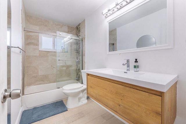 4980 SW 8th Ct, Margate, FL 33068