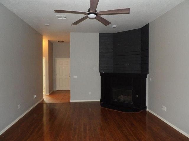 4405 Apple Blossom Circle, Moore, OK 73160