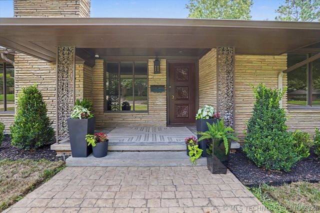 3215 S Evanston Avenue, Tulsa, OK 74105