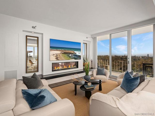 3635 7Th Ave 15G, San Diego, CA 92103