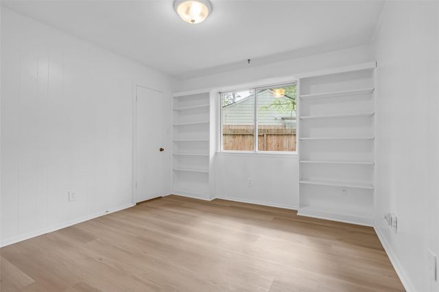 25 N Deerfoot Circle, Spring, TX 77380