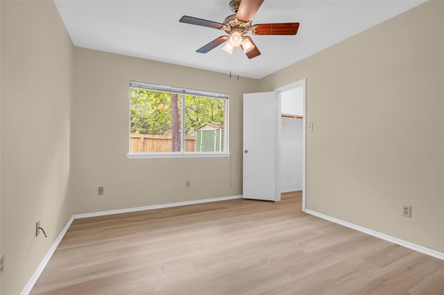 25 N Deerfoot Circle, Spring, TX 77380