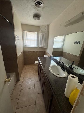 3308 Shadybrook Drive, Midwest City, OK 73110