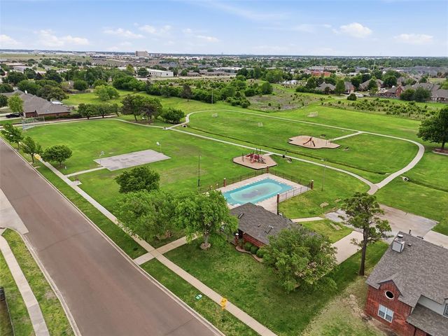2804 Brompton Drive, Norman, OK 73072