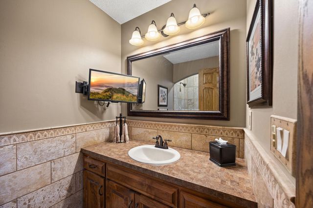 5903 David Court, Shoreview, MN 55126