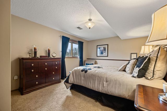 5903 David Court, Shoreview, MN 55126