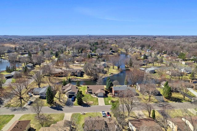 5903 David Court, Shoreview, MN 55126