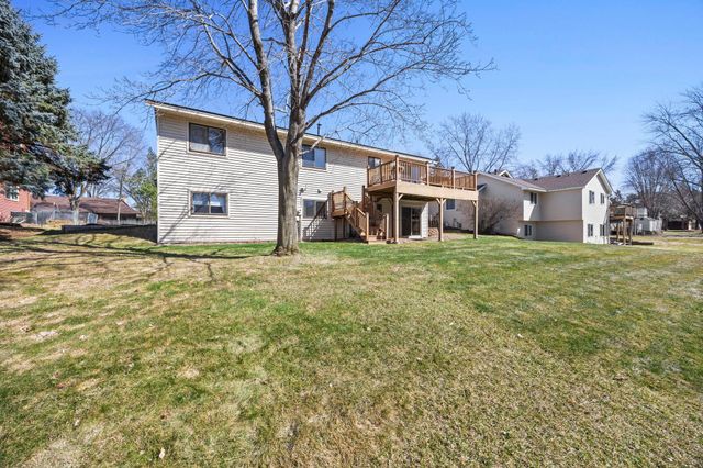 5903 David Court, Shoreview, MN 55126