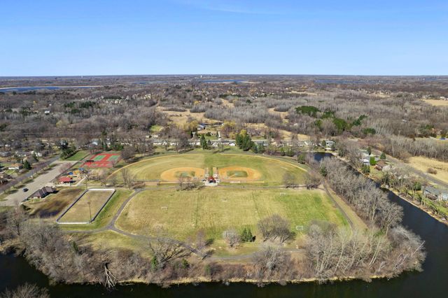 5903 David Court, Shoreview, MN 55126