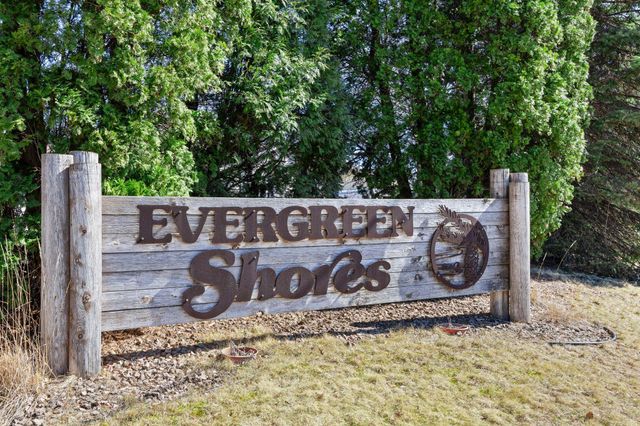 5903 David Court, Shoreview, MN 55126