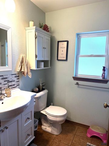 128 S 16TH ST, Hot Springs, SD 57747