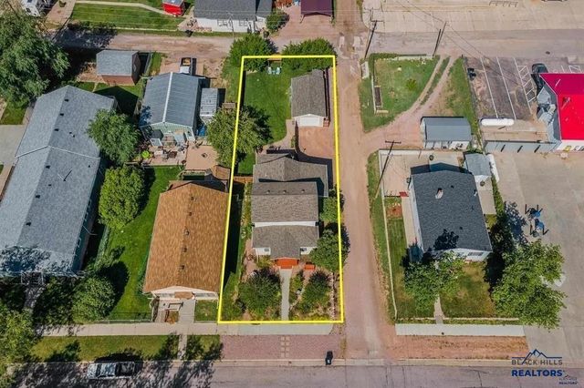 128 S 16TH ST, Hot Springs, SD 57747