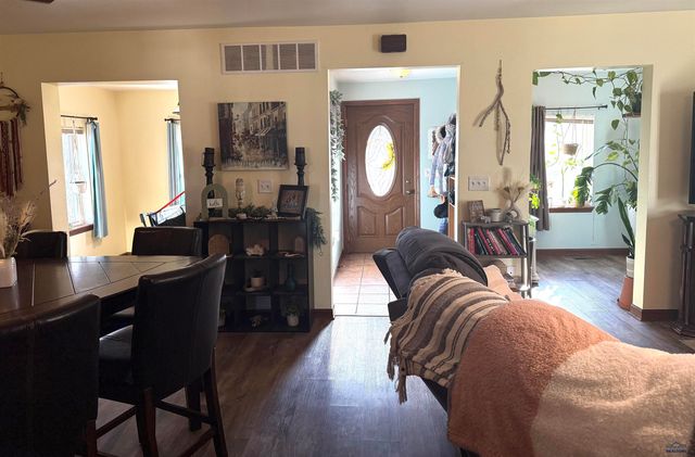 128 S 16TH ST, Hot Springs, SD 57747