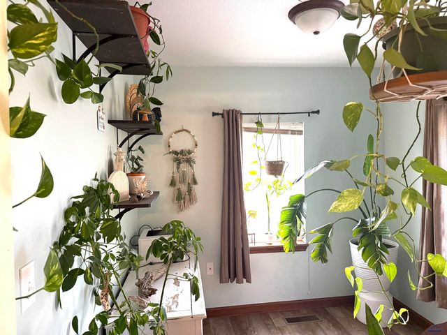 128 S 16TH ST, Hot Springs, SD 57747