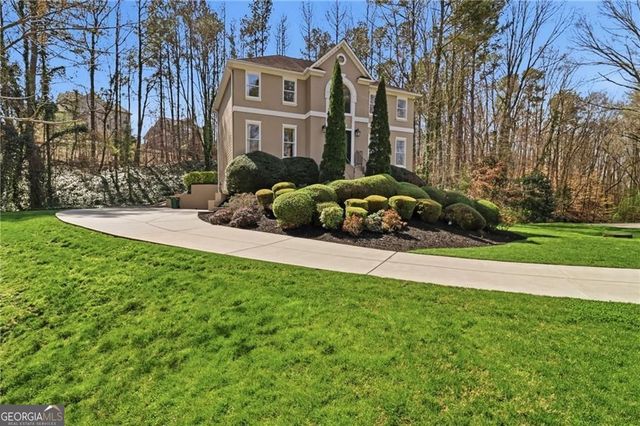 3566 Hawfinch Court NE, Roswell, GA 30075