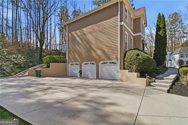 3566 Hawfinch Court NE, Roswell, GA 30075
